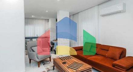 Уютная меблированная квартира 1+1 в современном доме района Клеопатра