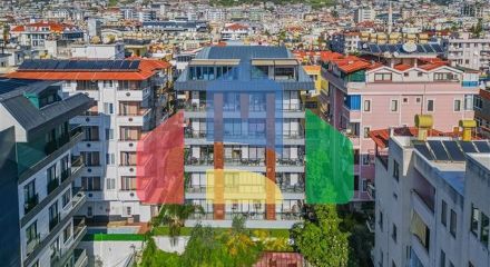 Просторий пентхаус 2 + 1 в центрі Аланії