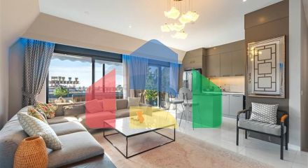 Просторий пентхаус 2 + 1 в центрі Аланії