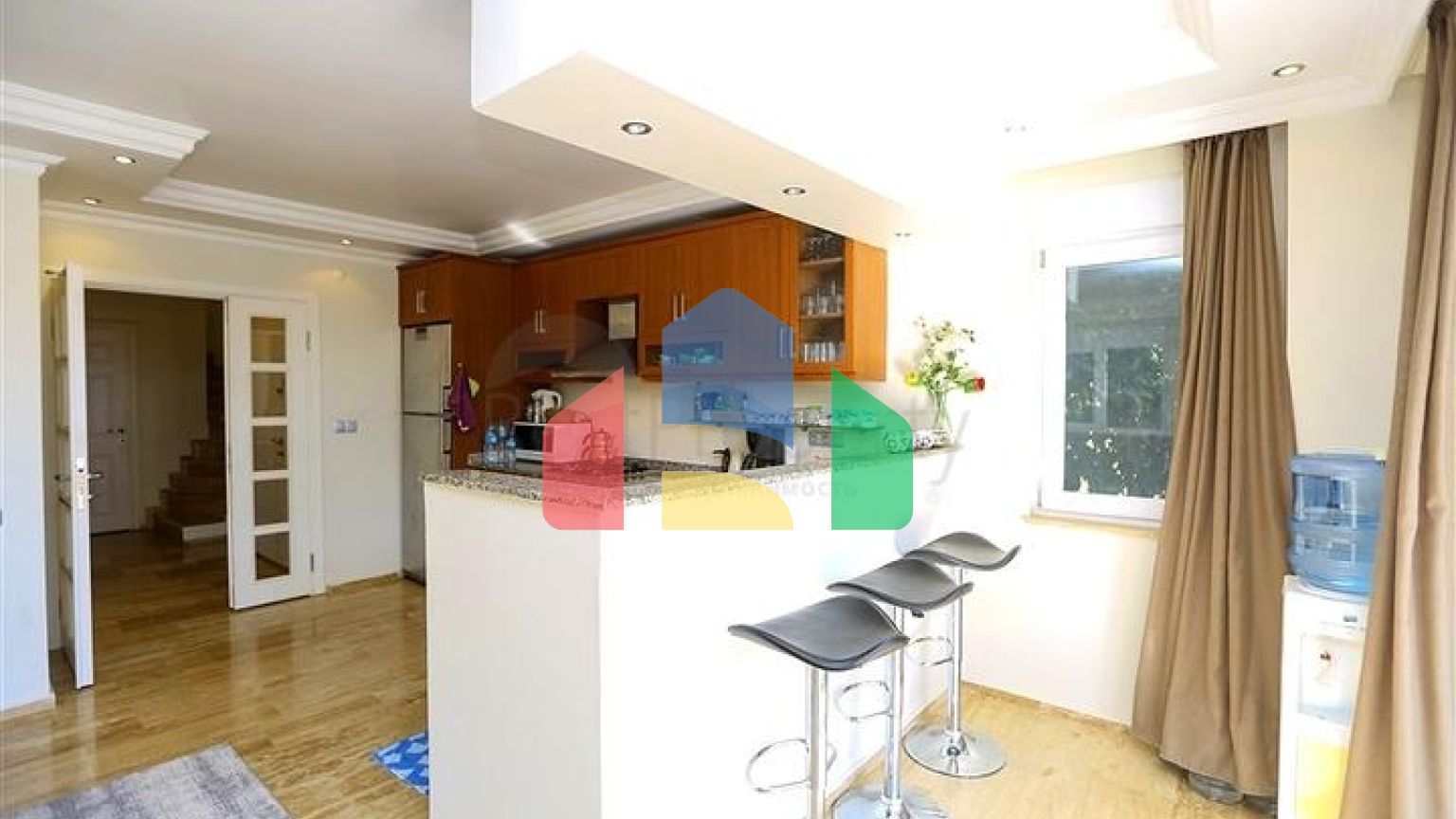 Затишна вілла в центральній частині Аланії для комфортного життя