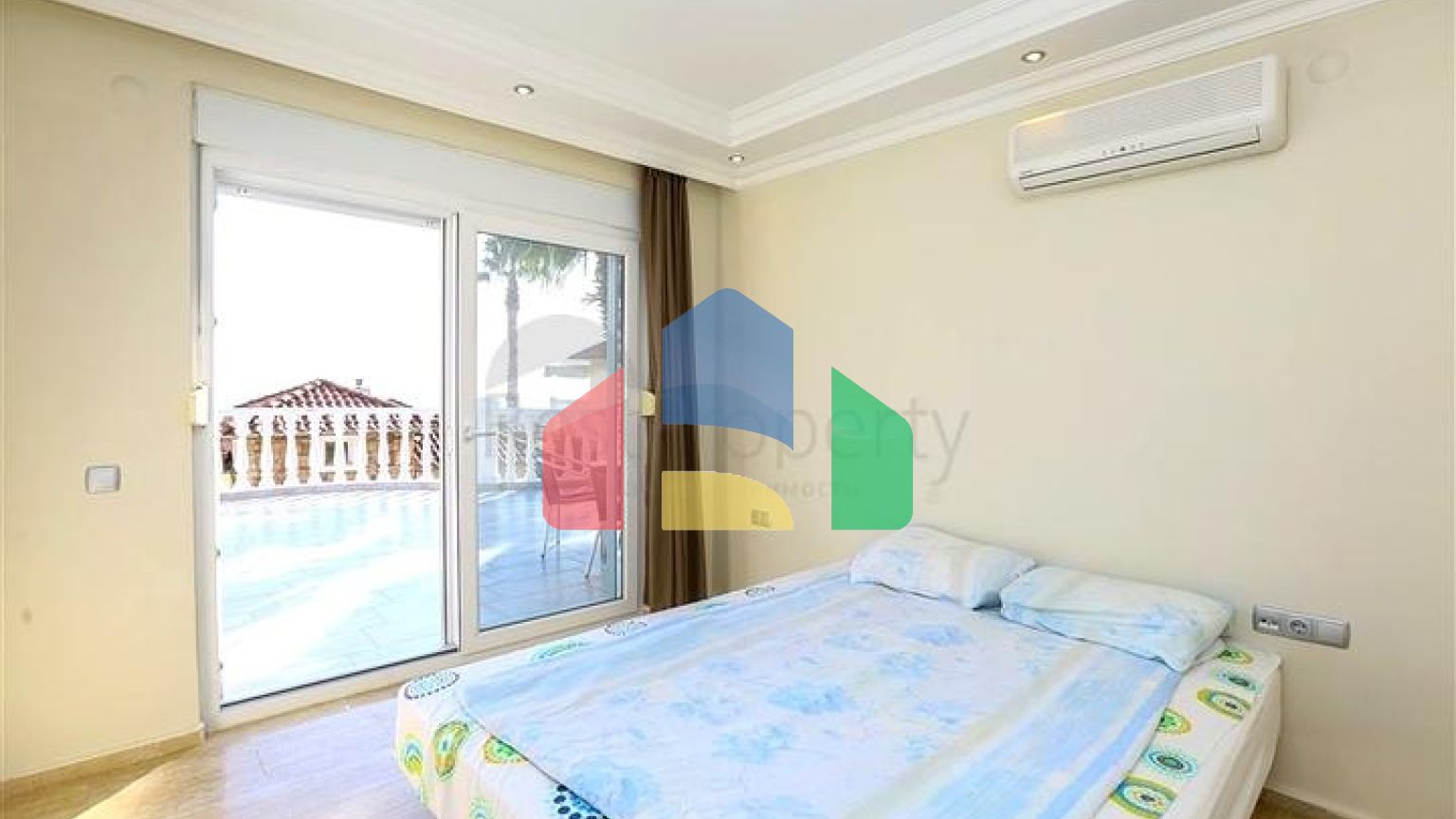 Затишна вілла в центральній частині Аланії для комфортного життя