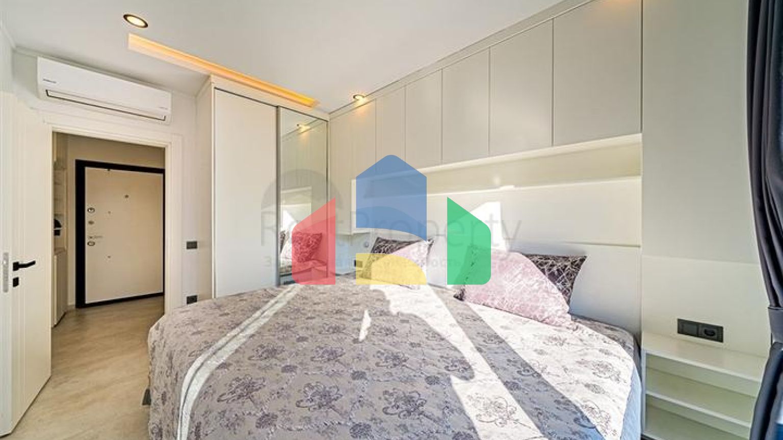 Двухкомнатная квартира в центре Аланьи с развитой инфраструктурой