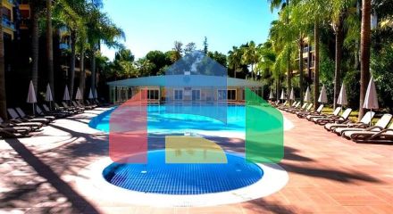 Просторная квартира 4+1 с отдельной кухней в центре Аланьи