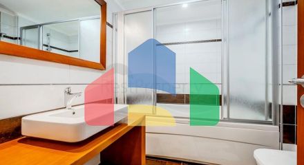 Просторная квартира 4+1 с отдельной кухней в центре Аланьи