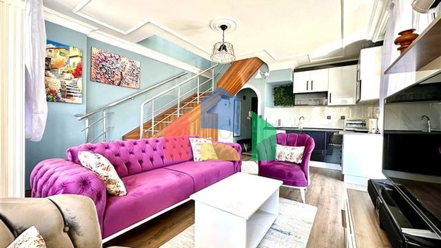 Пентхаус 2+1 с террасой в районе Клеопатра