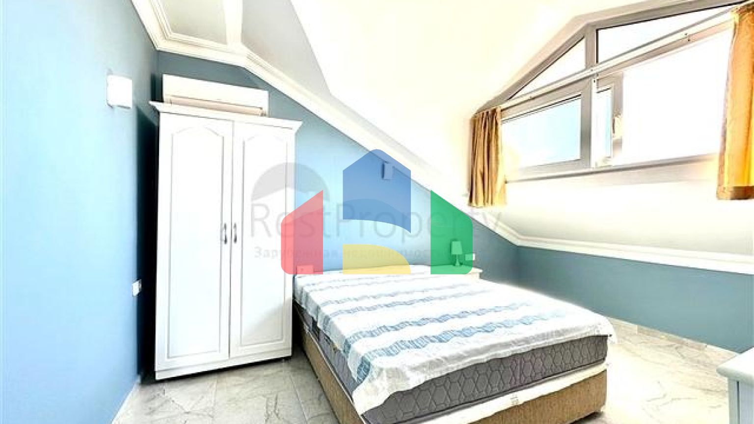 Пентхаус 2+1 с террасой в районе Клеопатра