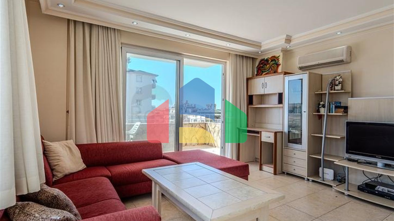 Просторная квартира 2+1 на пляже Клеопатры