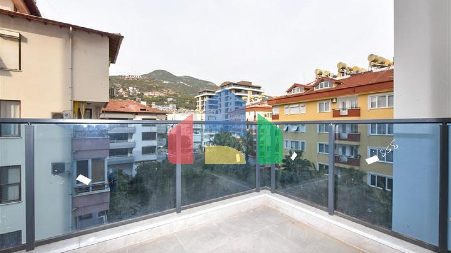 Двухкомнатная квартира в новом комплексе