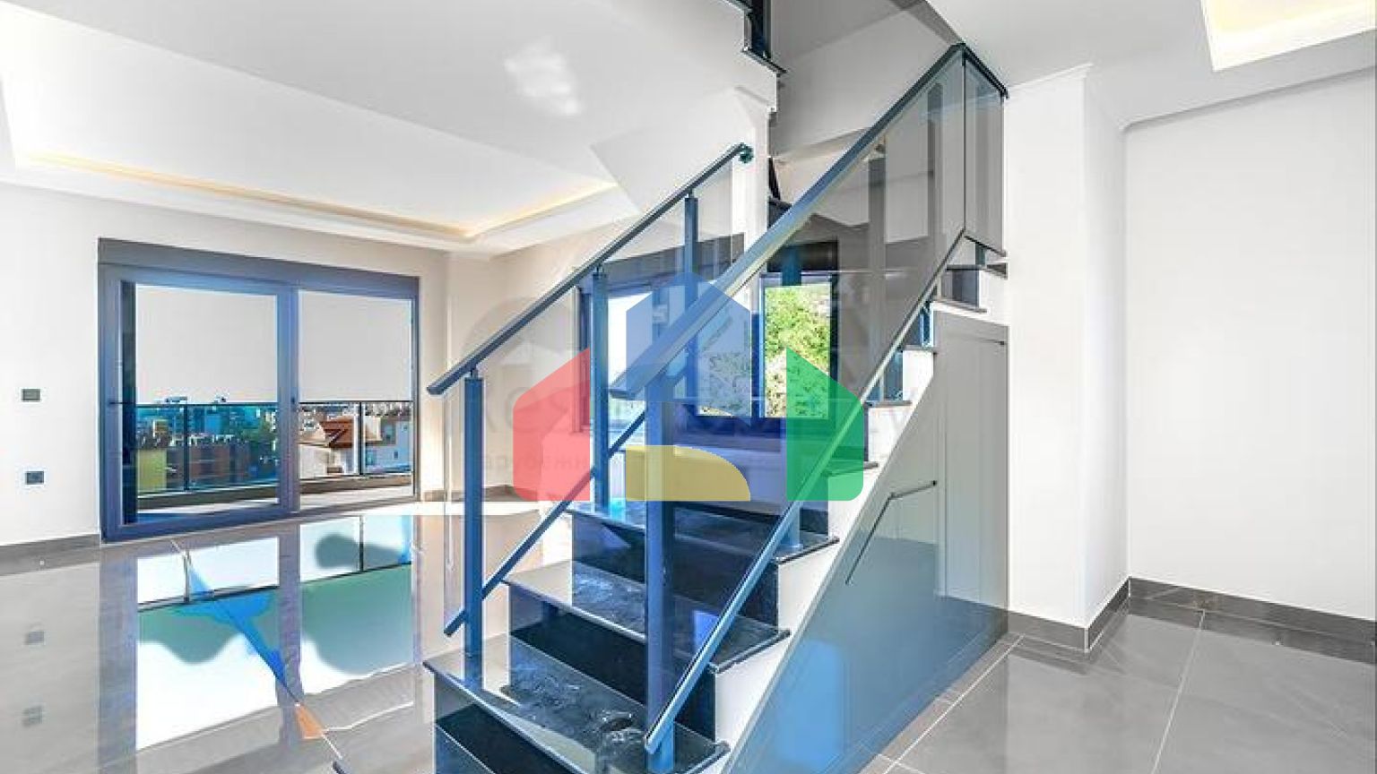 Современная квартира 2+1 в районе Клеопатра, Алания