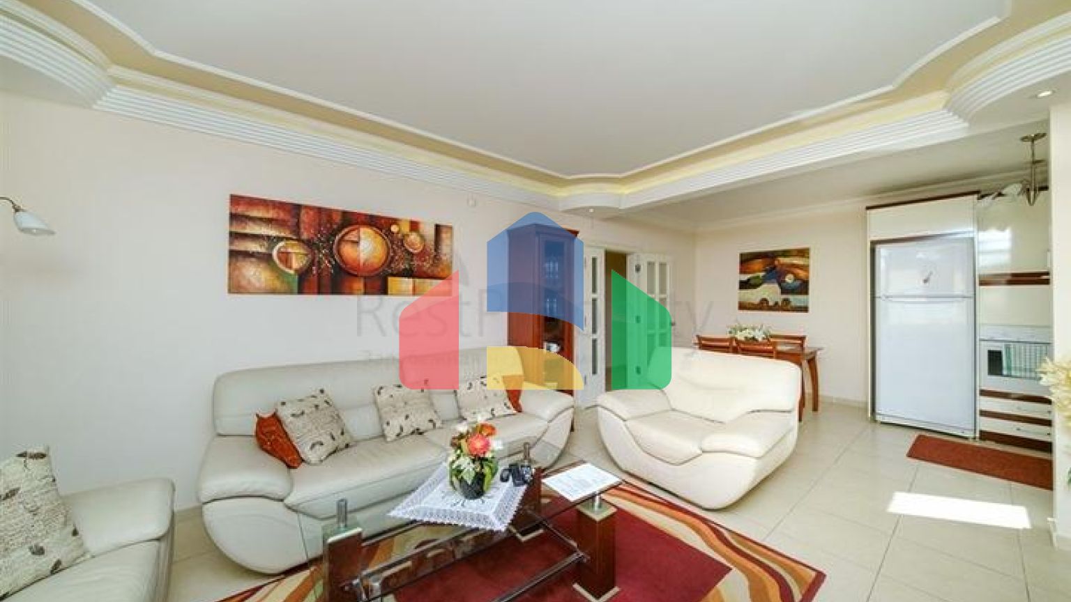 Просторная меблированная квартира 2+1 в районе Аланья центр