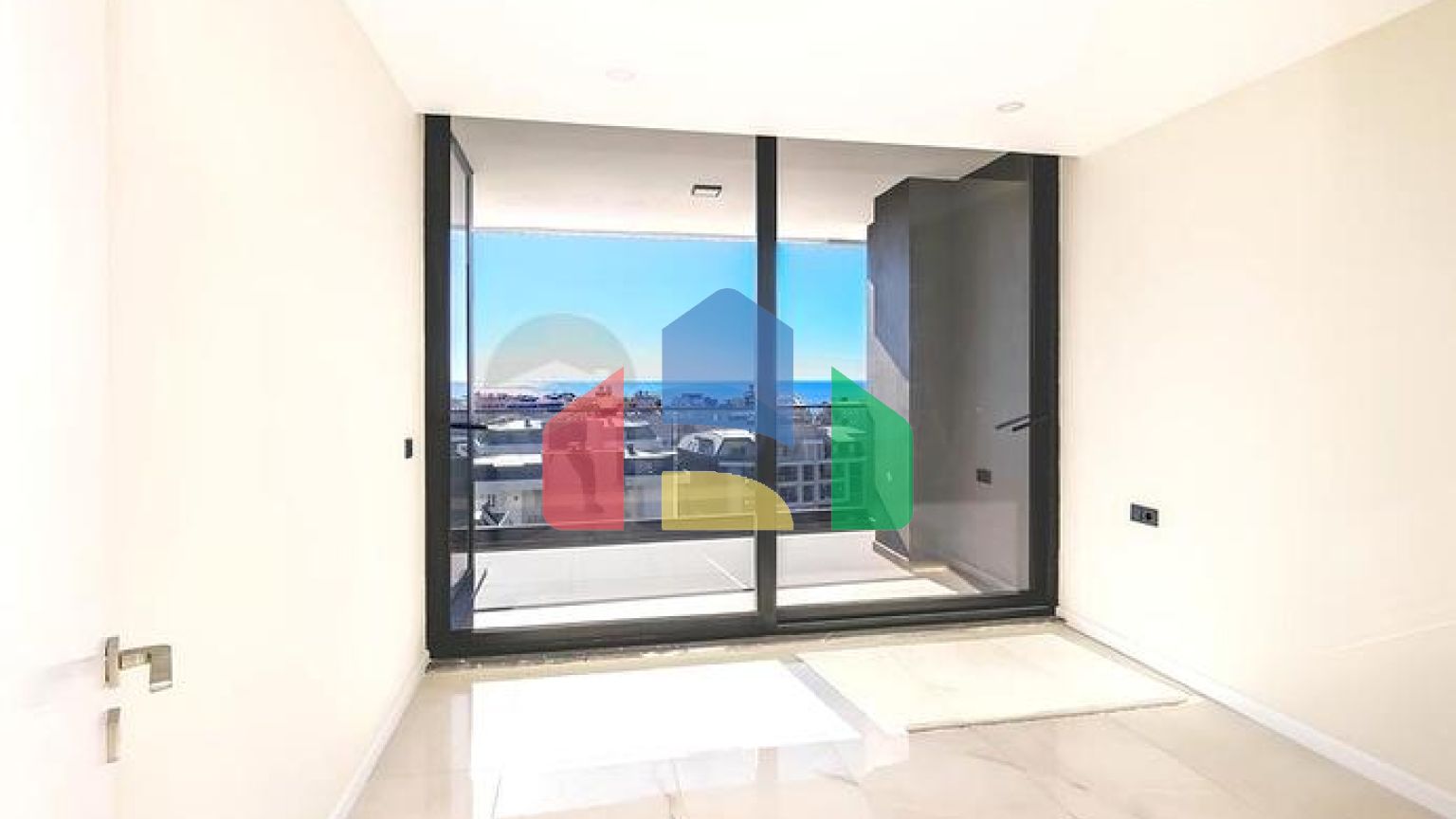 Современная квартира 2+1 в новом жилом комплексе района Клеопатра