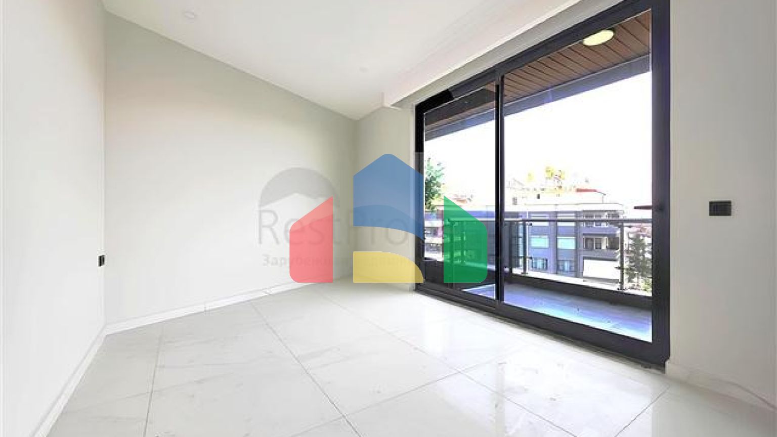 Современные апартаменты 1+1 рядом с пляжем Клеопатра