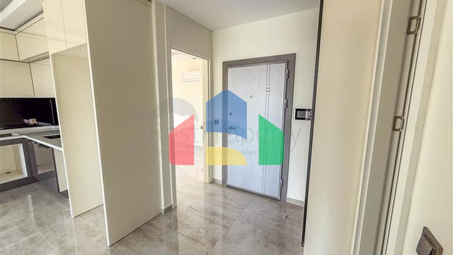 Современная квартира 2+1 в новом жилом доме района Клеопатра