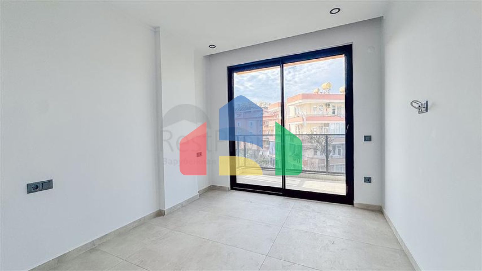 Двухкомнатная квартира 1+1 в центре Аланьи рядом с городской жизнью