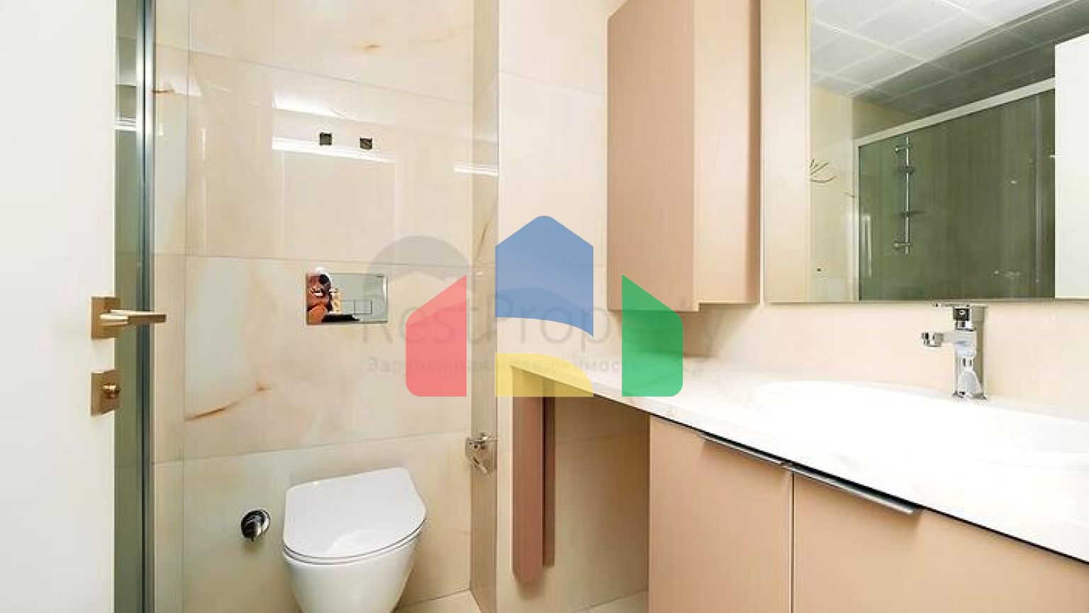 Современная квартира 1+1 в благоустроенном жилом комплексе района Клеопатра