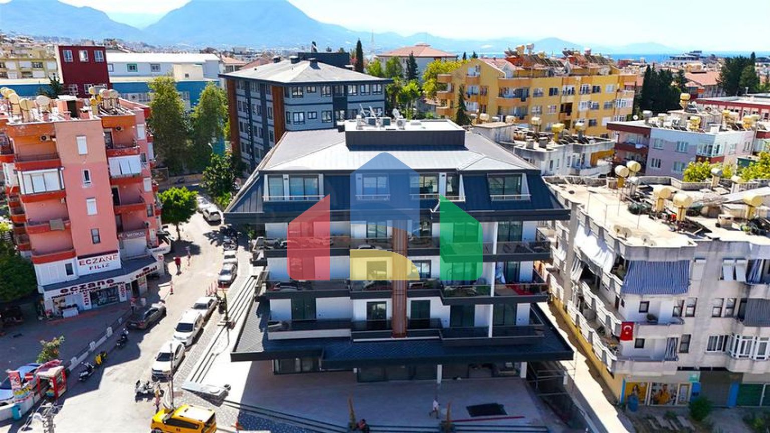 Современная квартира 1+1 в центре Аланьи