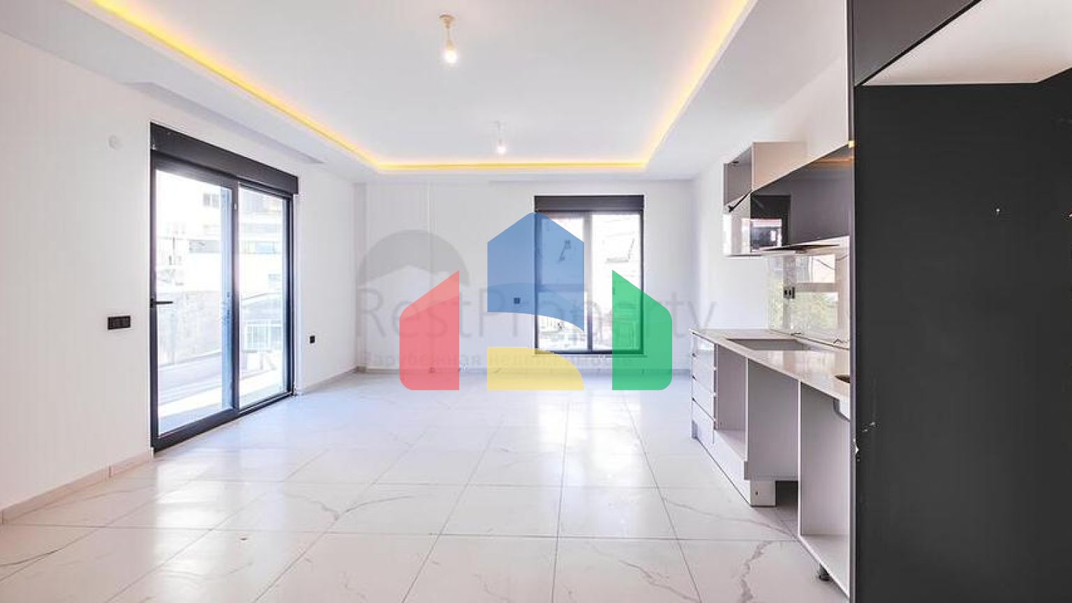 Современная квартира 1+1 в центре Аланьи