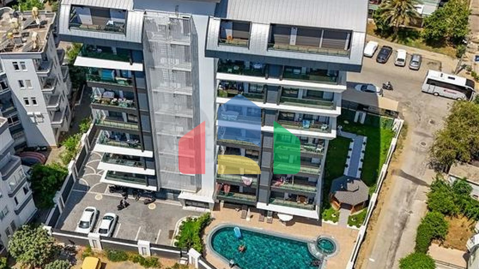 Современная квартира 1+1 в новом доме района Клеопатра