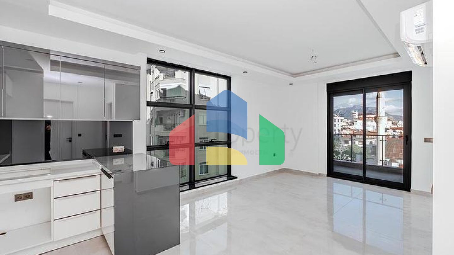 Современная квартира 1+1 в новом доме района Клеопатра