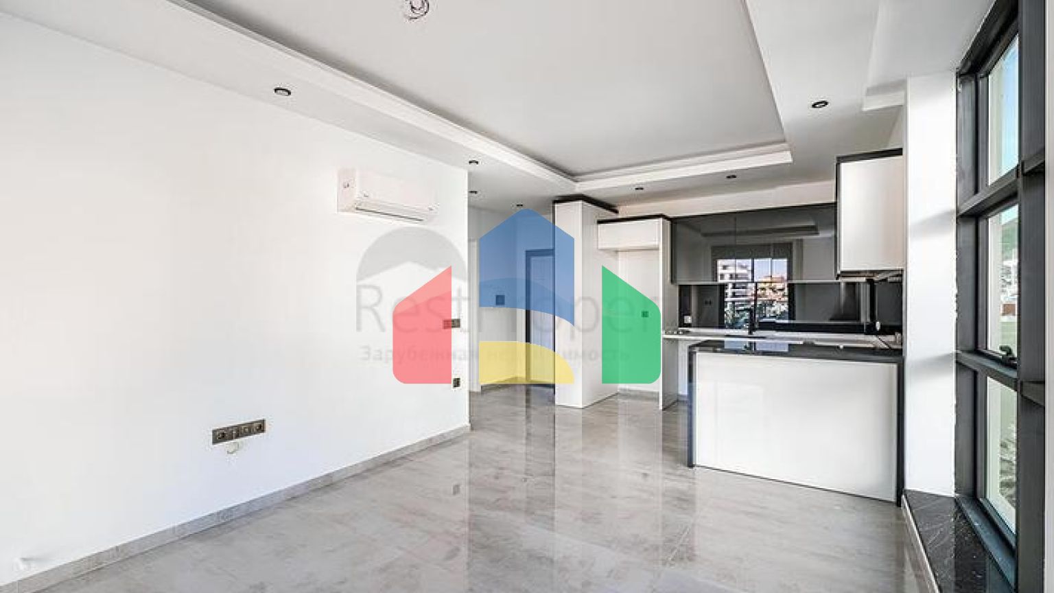 Современная квартира 1+1 в новом доме района Клеопатра