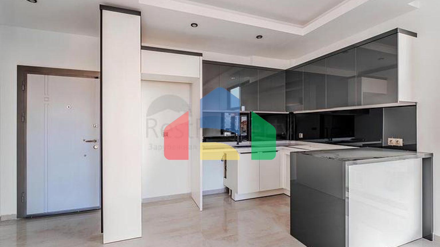 Современная квартира 1+1 в новом доме района Клеопатра