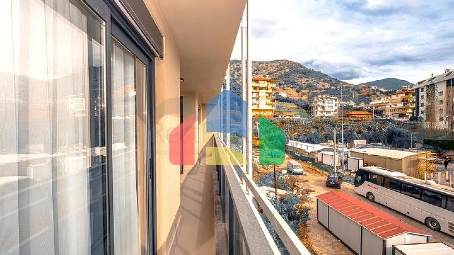 Квартира 2+1 с инфраструктурой комплекса в районе Клеопатра