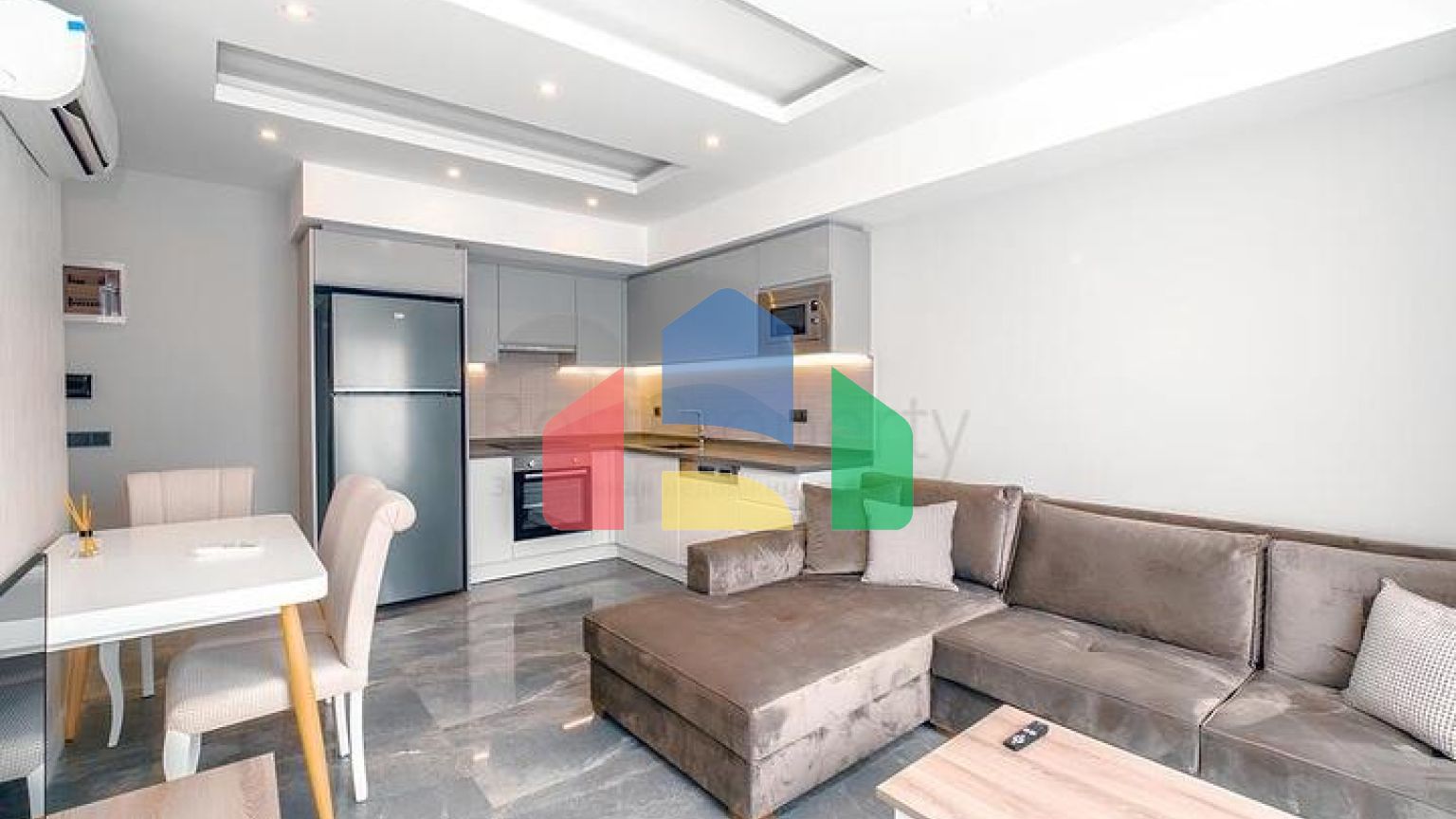 Квартира 2+1 с инфраструктурой комплекса в районе Клеопатра