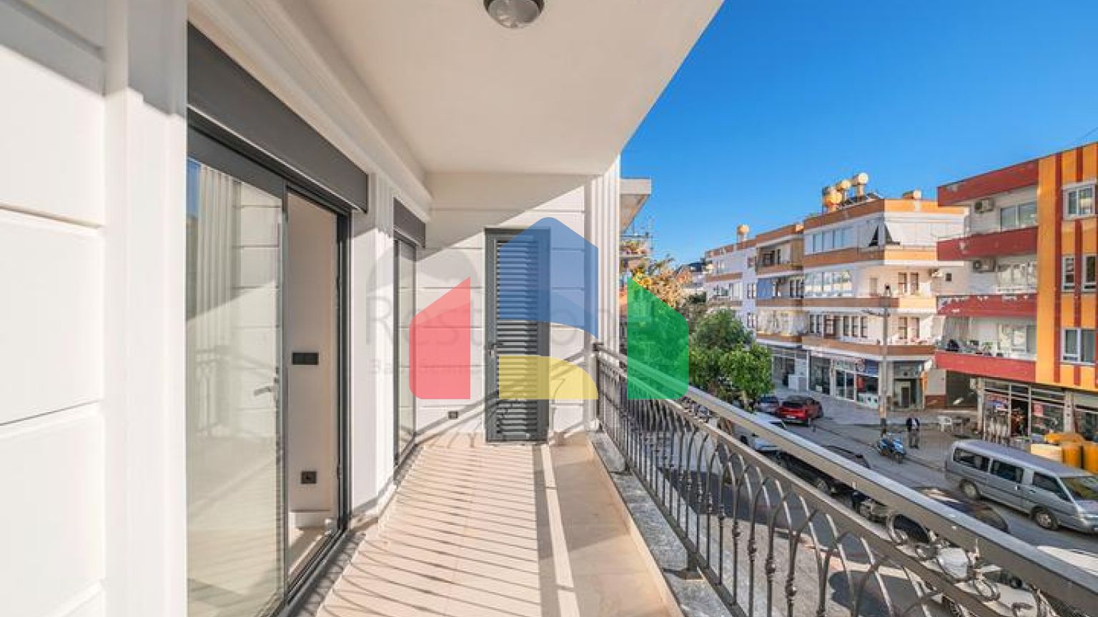 Современный объект в новом жилом проекте в районе Аланья центр