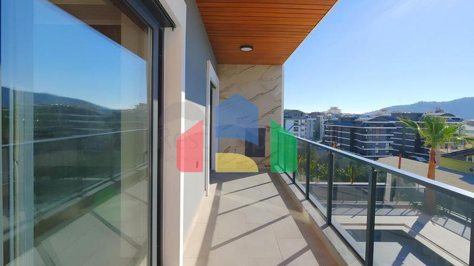 Современная квартира 1+1 в районе Клеопатра