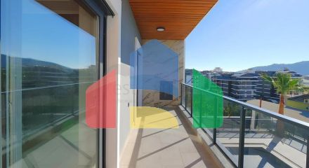 Современная квартира 1+1 в районе Клеопатра