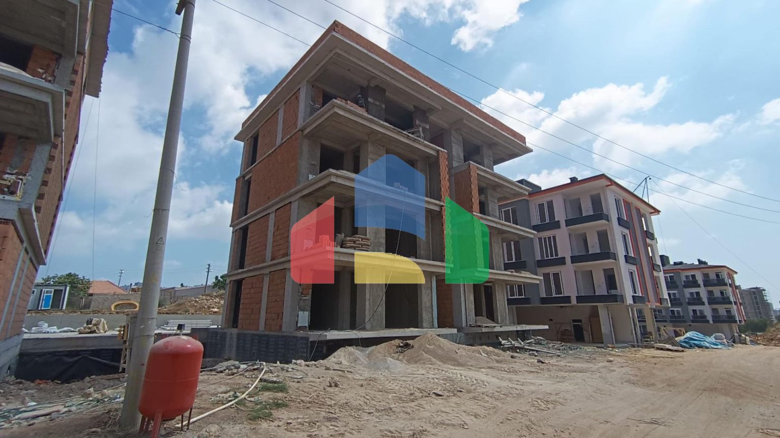 Квартиры в комплексе Golden Dear I, Анталия ( район Алтынташ-Аксу)