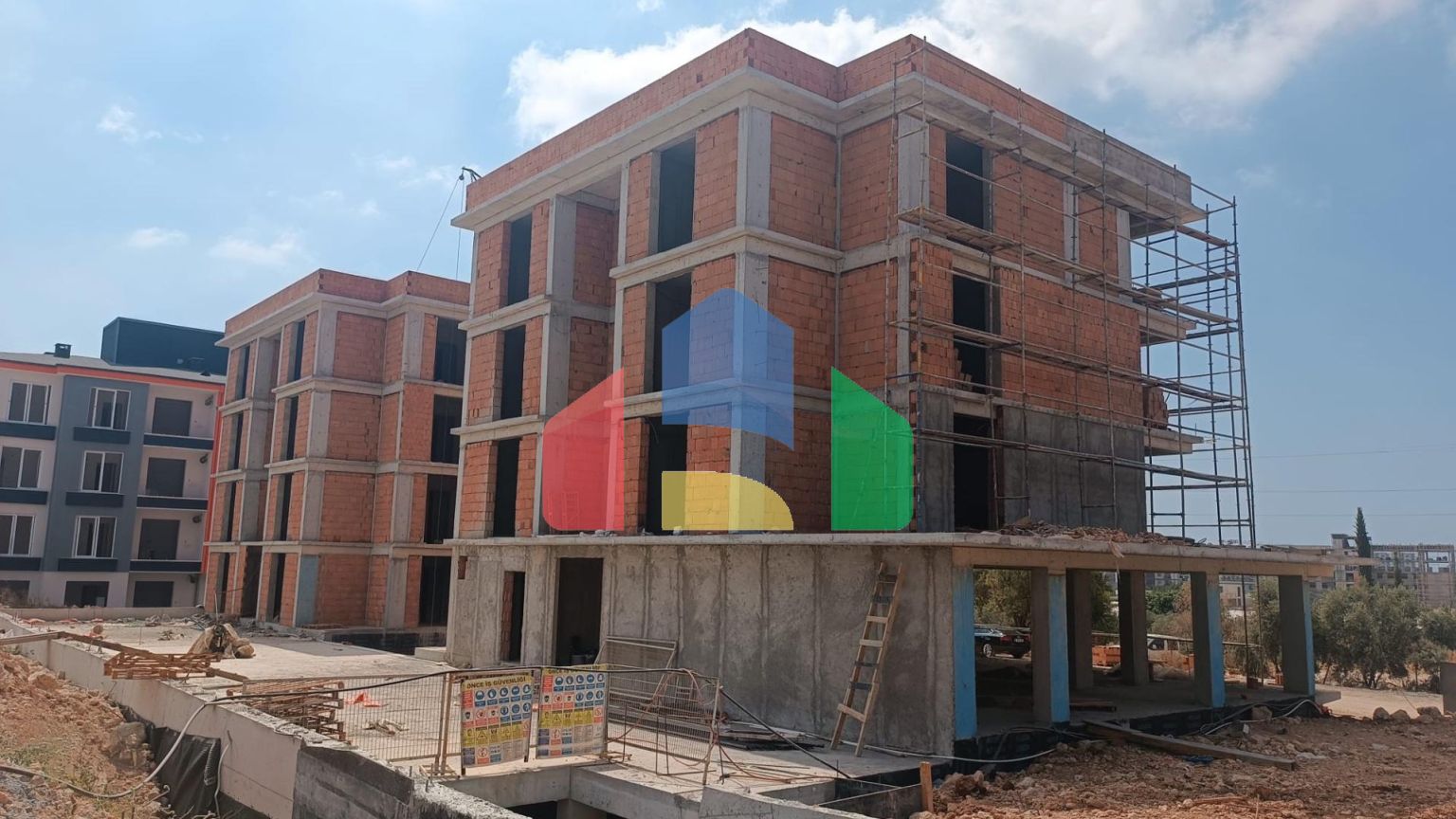 Квартиры в комплексе Golden Dear I, Анталия ( район Алтынташ-Аксу)