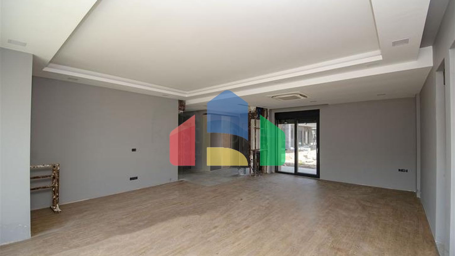 Вілли на завершальній стадії будівництва в районі Коньяалти