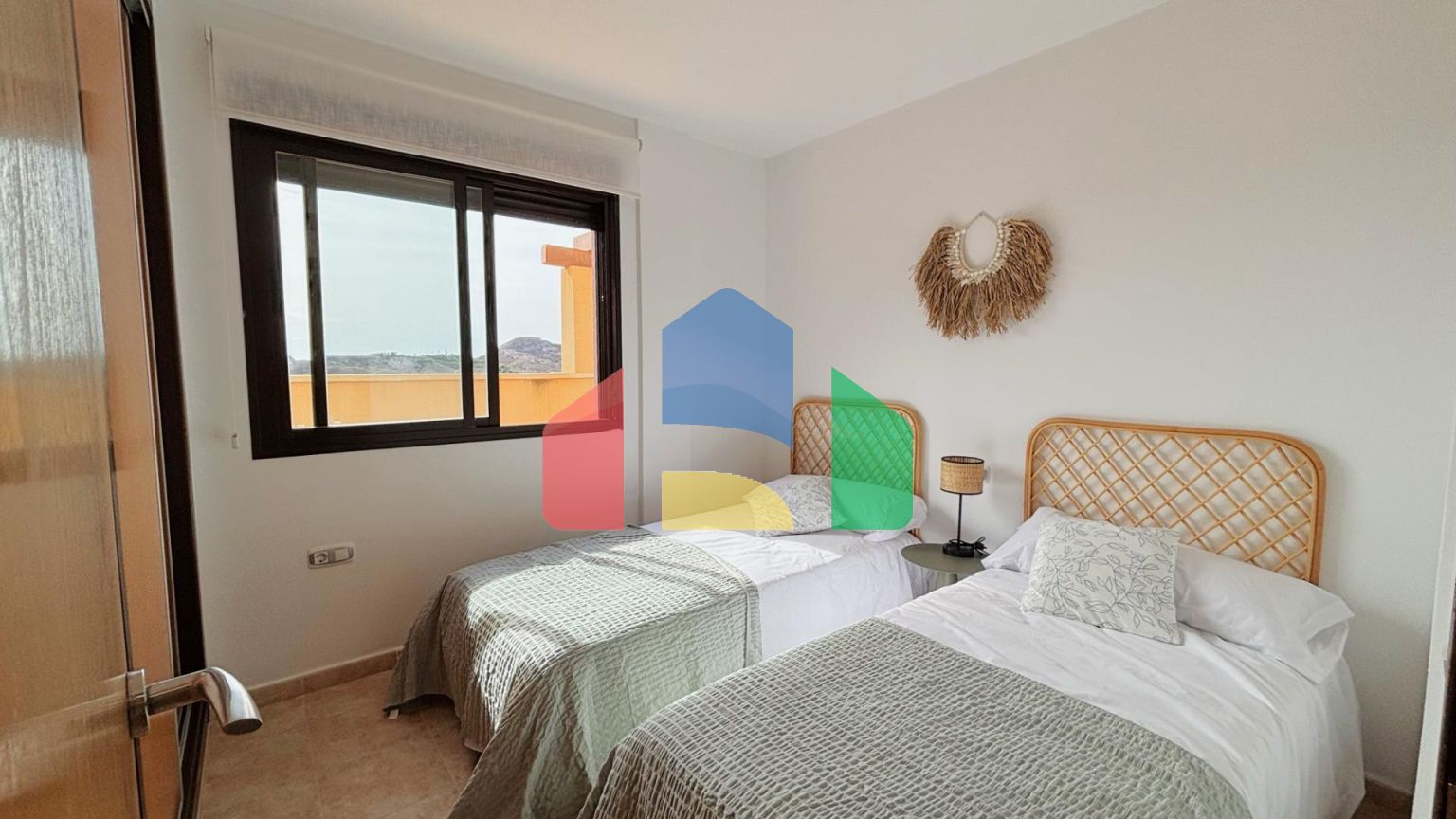 НОВЫЙ ГОТОВЫЙ ЖИЛОЙ КОМПЛЕКС В АГИЛАСЕ