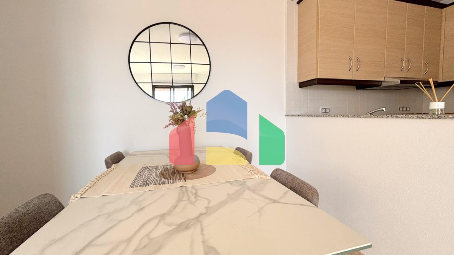 НОВЫЙ ГОТОВЫЙ ЖИЛОЙ КОМПЛЕКС В АГИЛАСЕ