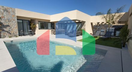 NEW BUILD VILLAS IN ALTOANA GOLF RESORT, MURCIA