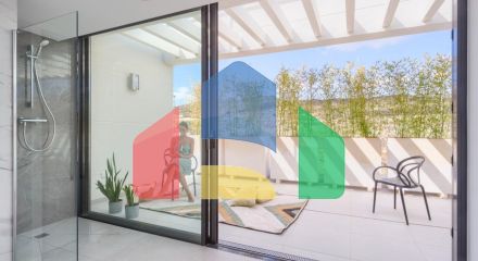 НОВЫЕ ВИЛЛЫ НА ГОЛЬФ-КУРОРТЕ АЛЬТAНА, МУРСИЯ