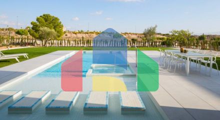 НОВЫЕ ВИЛЛЫ НА ГОЛЬФ-КУРОРТЕ АЛЬТAНА, МУРСИЯ