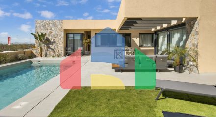 НОВЫЕ ВИЛЛЫ В ГОЛЬФ-КУРОРТЕ АЛЬТОНА, МУРСИЯ