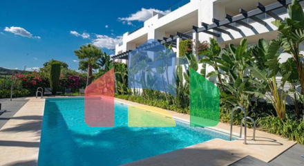 Потрясающая квартира с панорамным видом на море Потрясающая квартира с панорамным видом на море