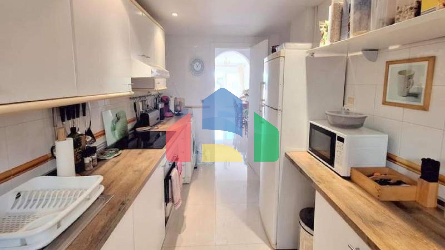 Стильная Квартира на Первом Этажe с Просторными Террасами в Касарес Плайя