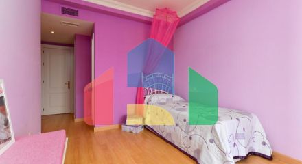 Очаровательный Таунхаус с Великолепными Видами в Касаресе Очаровательный Таунхаус с Великолепными Видами в Касаресе