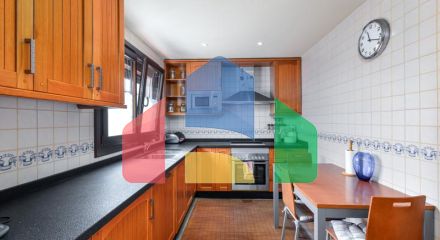 Очаровательный Таунхаус с Великолепными Видами в Касаресе Очаровательный Таунхаус с Великолепными Видами в Касаресе