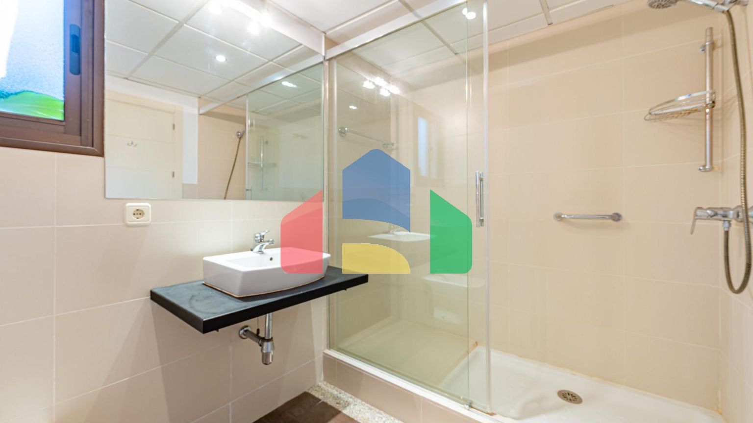 Фантастическая квартира в Касаресе, 2 спальни, 2 ванные комнаты