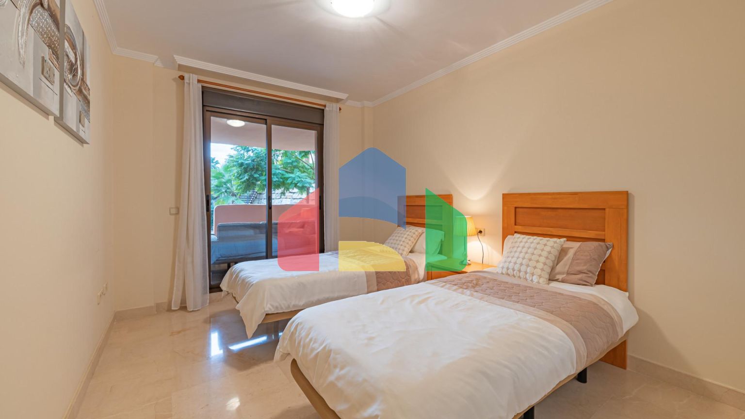 Фантастическая квартира в Касаресе, 2 спальни, 2 ванные комнаты