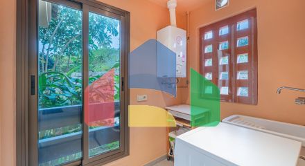 Фантастическая квартира в Касаресе, 2 спальни, 2 ванные комнаты Фантастическая квартира в Касаресе, 2 спальни, 2 ванные комнаты