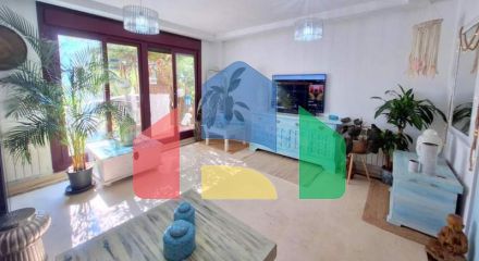 Просторная квартира на первом этаже с садом и южной ориентацией в Касаресе