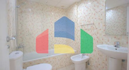 Просторная квартира на первом этаже с садом и южной ориентацией в Касаресе