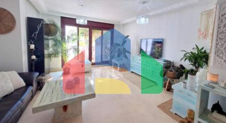 Просторная квартира на первом этаже с садом и южной ориентацией в Касаресе