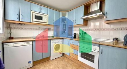 Таунхаус рядом с пляжем Марина в Касаресе — отличная возможность, расположенная в Касарес-Коста